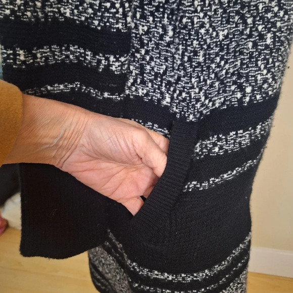 Athleta Wool Cashmere Panorama Point Long Cardigan Black/gray colour block SZ XS - Picture 6 of 11